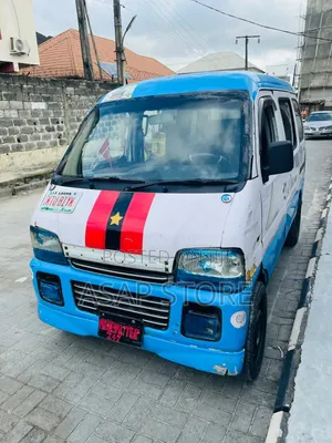 Suzuki Every 2009 White