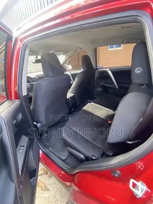 Toyota RAV4 2016 Red