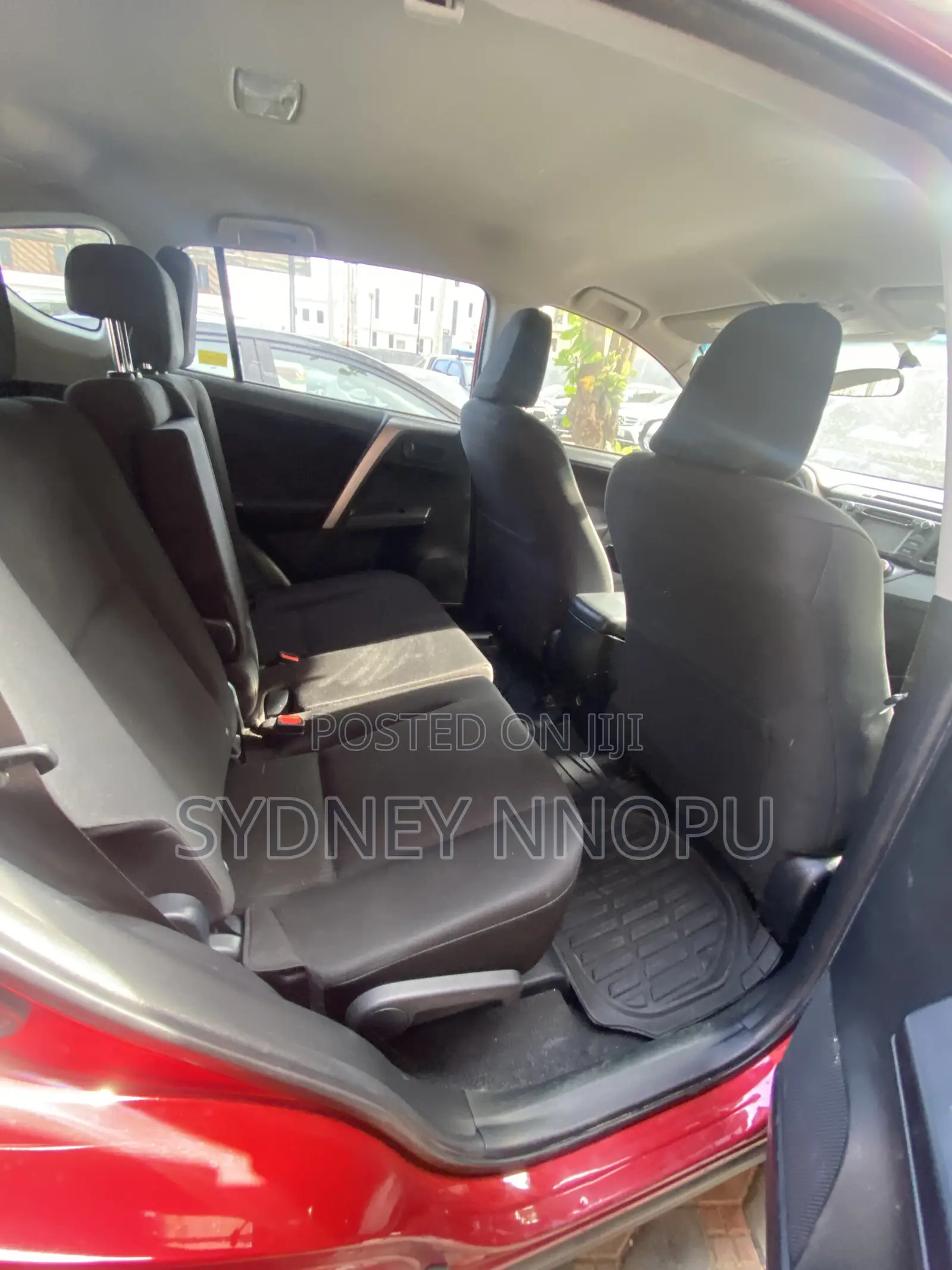 Toyota RAV4 2016 Red