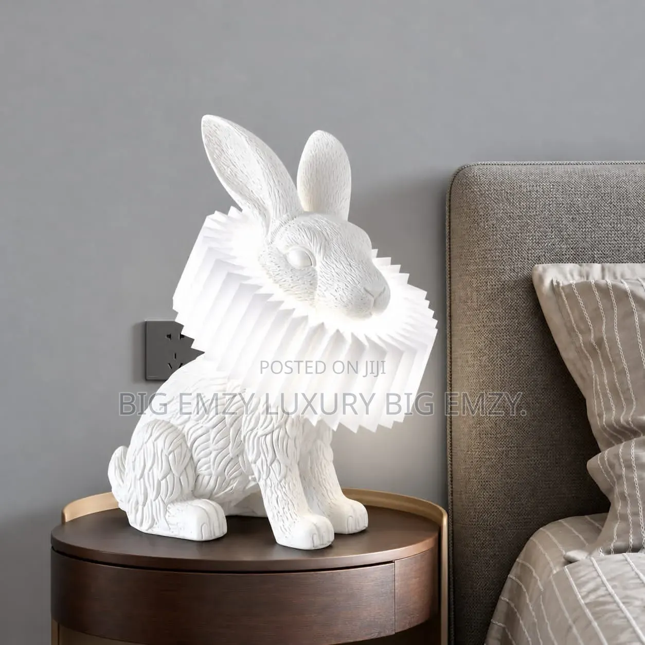 Led Modern and Luxurious Rabbit Table Lamp.