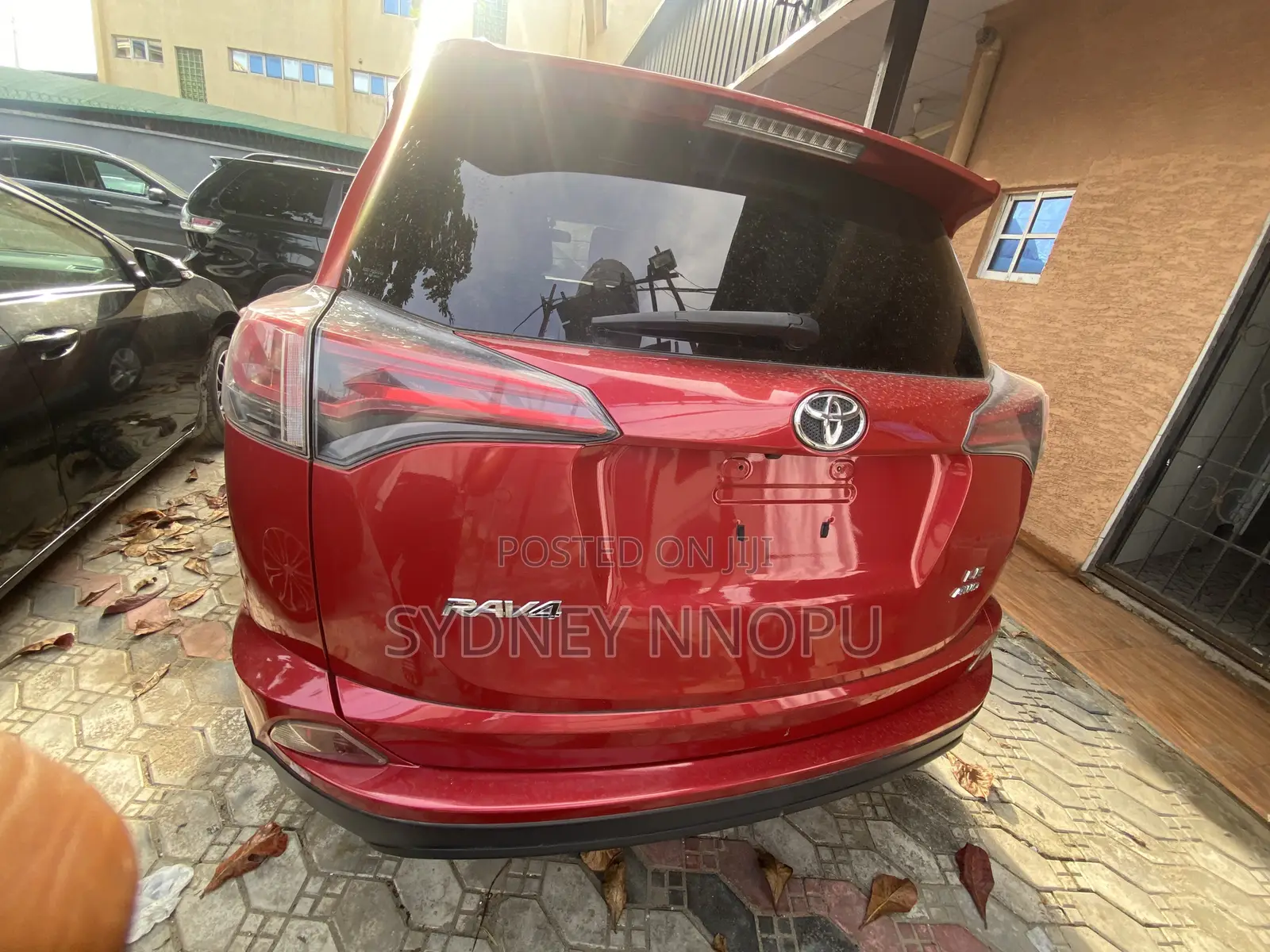 Toyota RAV4 2016 Red