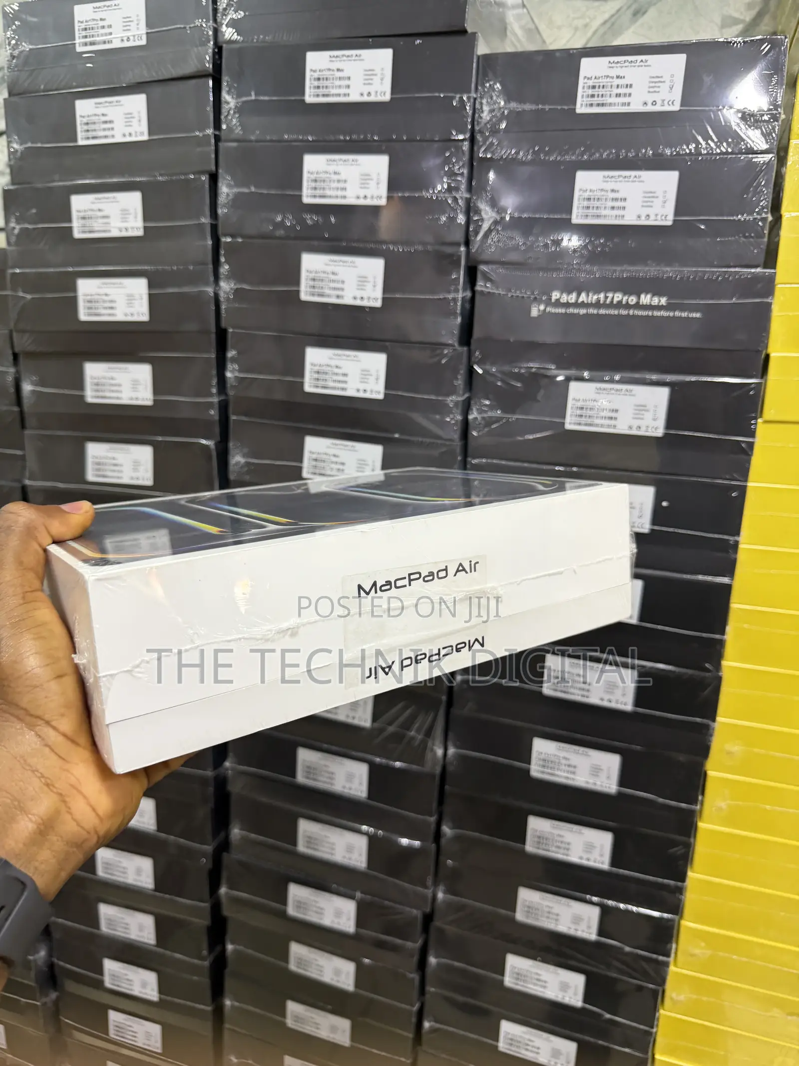 New MacPad Air Air 16 1 TB Black