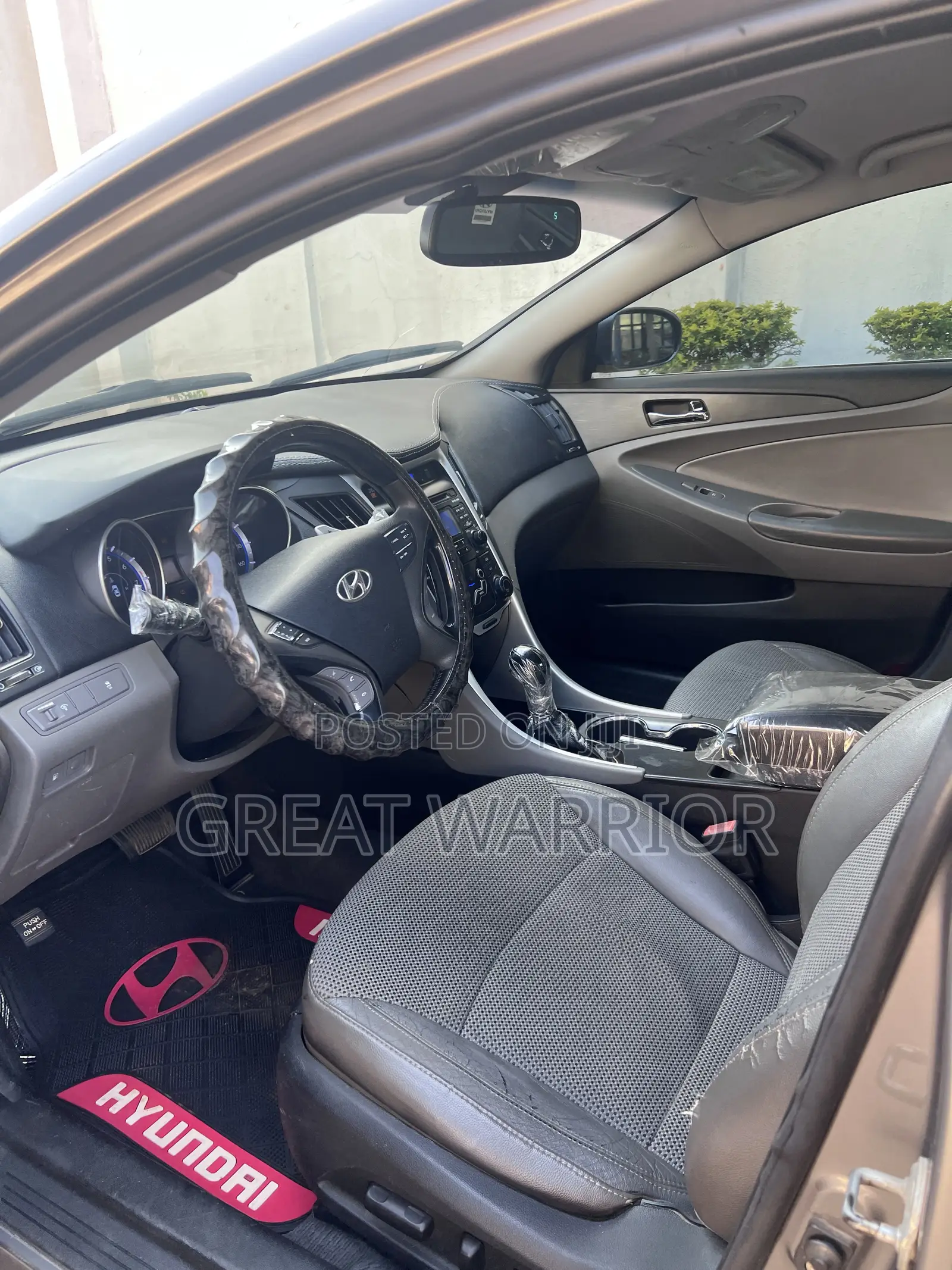 Hyundai Sonata 2011 Gray