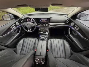 Mercedes-Benz E400 2017 Silver