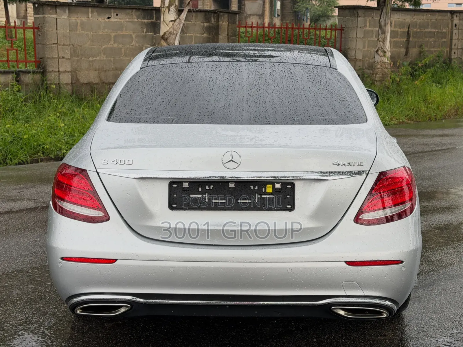 Mercedes-Benz E400 2017 Silver