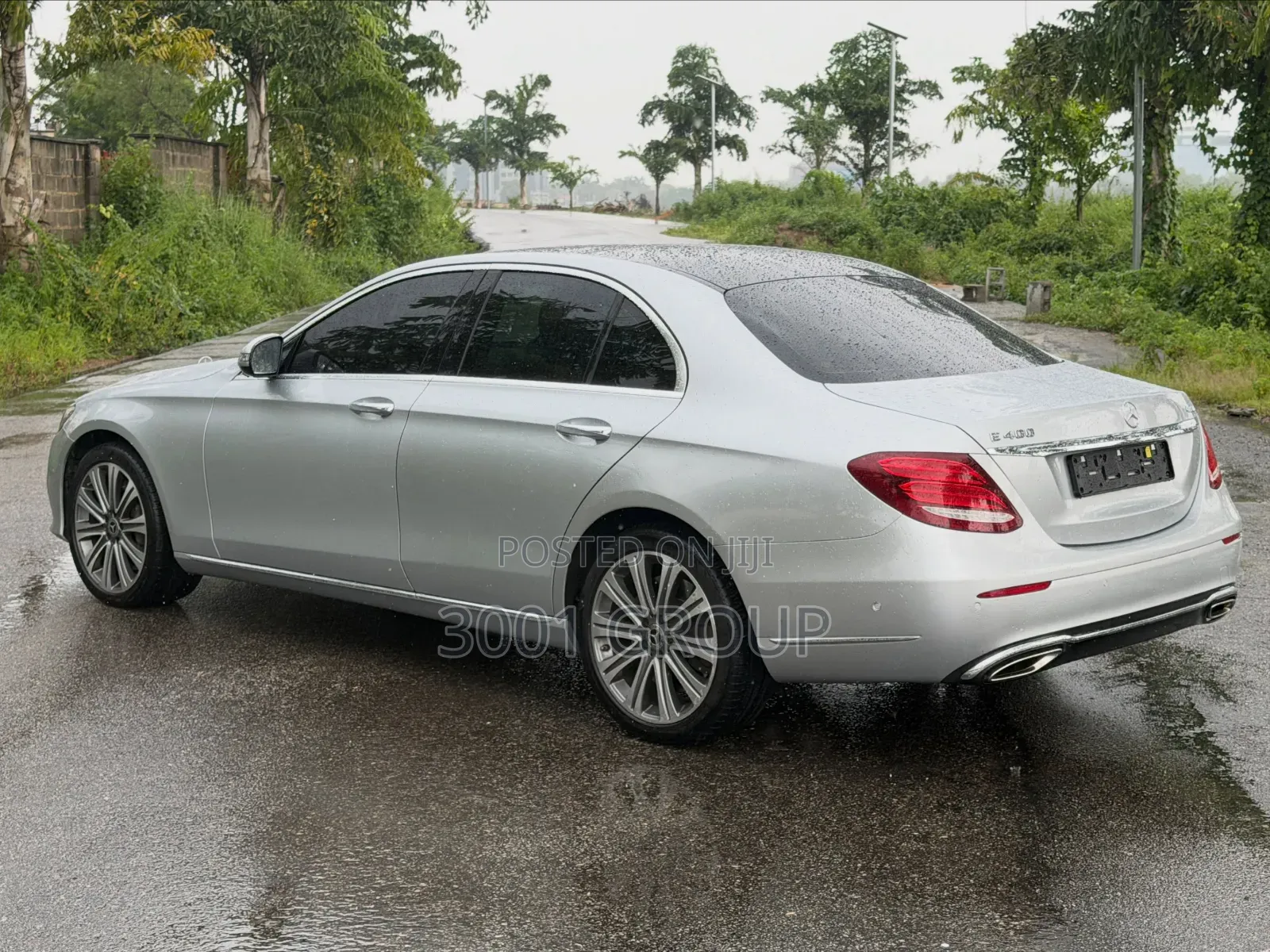 Mercedes-Benz E400 2017 Silver