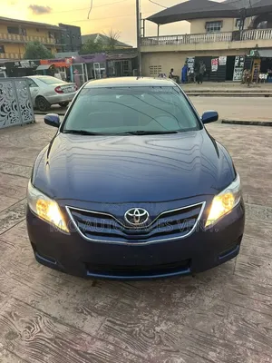 Toyota Camry LE 4dr Sedan (2.5L 4cyl 6AM) 2010 Blue