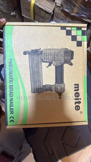 Meite Pneumatic Brad Nailer