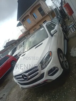 Mercedes-Benz GLE-Class 2018 White