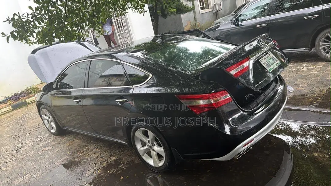 Toyota Avalon 2014 Black