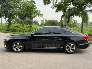 Honda Accord 2018 Black