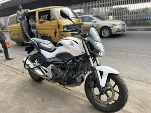 Honda NC700X 2016 White