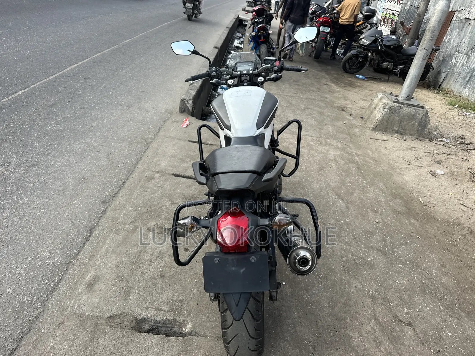 Honda NC700X 2016 White