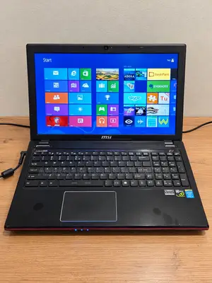 Laptop MSI GE60 2OE 16GB Intel Core i7 HDD+SSD 1T