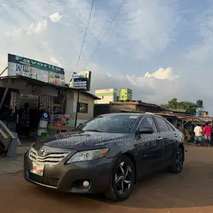 Toyota Camry SE 4dr Sedan (2.4L 4cyl 5A) 2009 Black