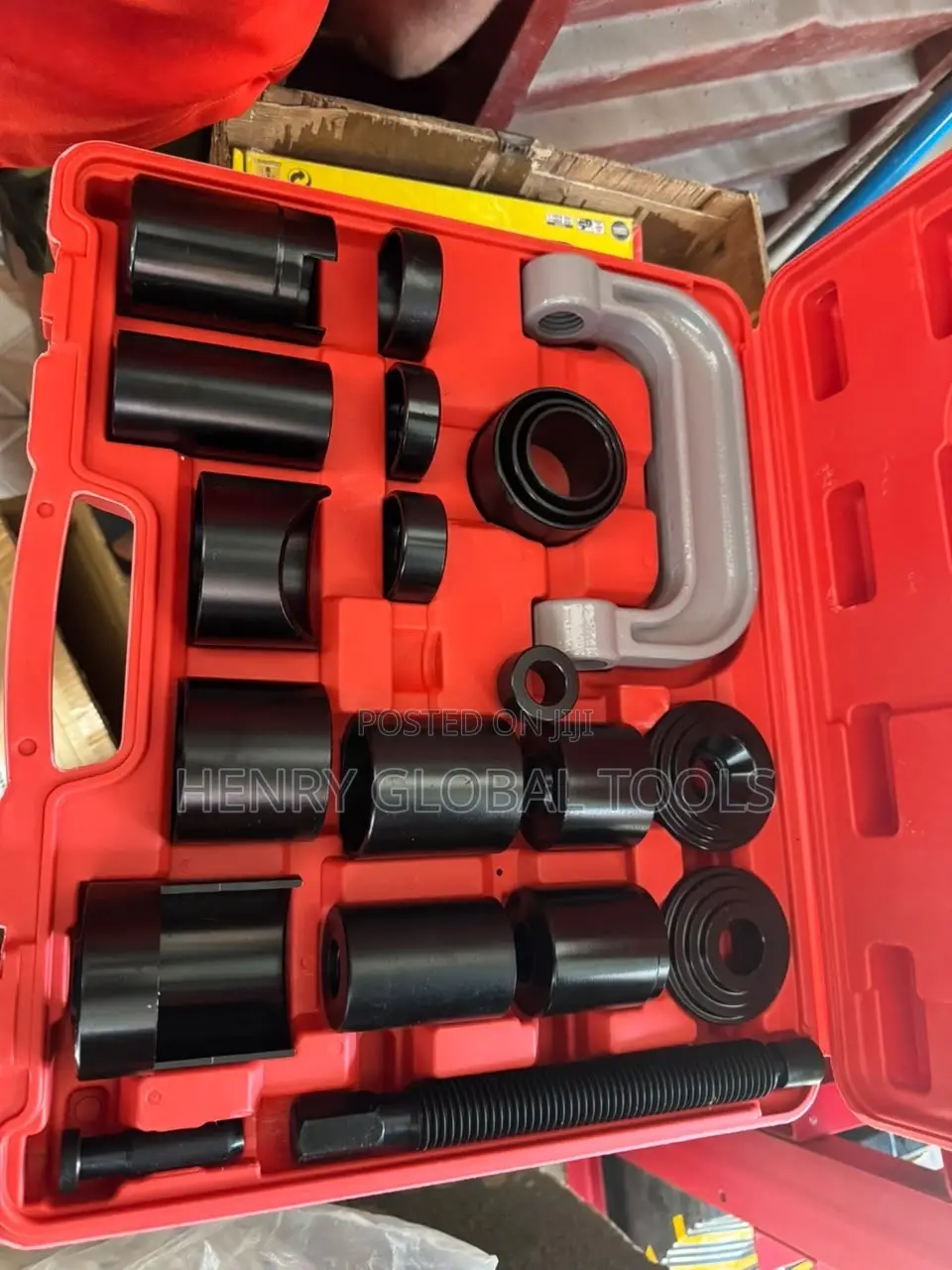 Universal Ball Joint Press and Removal Tool Kit