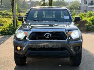 Toyota Tacoma 2014 Gray