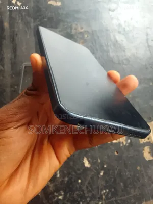 Itel City 100 128 GB Blue