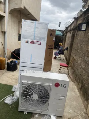 LG 5HP Smart Inverter Floor AC With Auto Restart