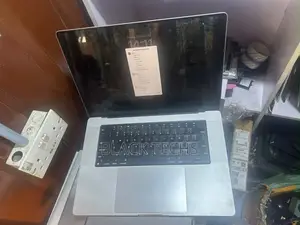 Laptop Apple MacBook Pro 2021 M1 Max 16GB Apple M1 Max SSD 512GB