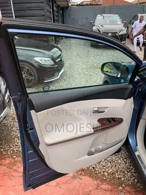 Toyota Venza V6 AWD 2012 Blue
