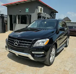 Mercedes-Benz M Class ML350 4MATIC 4dr SUV AWD (3.5L 6cyl 7A) 2015