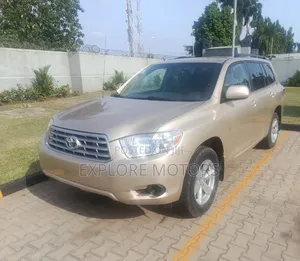 Toyota Highlander 2009 Gold
