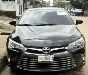 Toyota Camry 2016 Black
