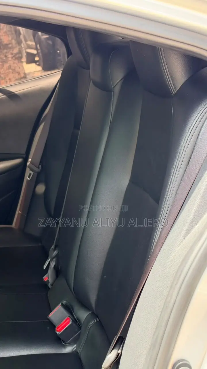 Toyota Corolla 2022 Silver