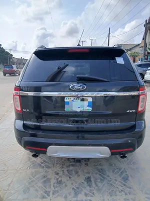 Ford Explorer XLT 4dr SUV AWD (3.5L 6cyl 6A) 2015 Black