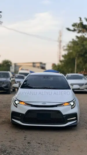 Toyota Corolla 2020 White