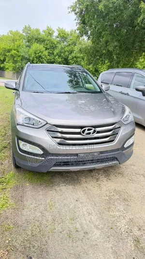 Hyundai Santa Fe 2014 Gray