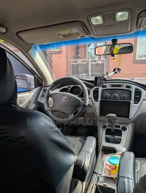 Toyota Highlander 2006 Silver