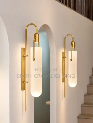 Modern Wall Sconce – Black & Gold Wall Lamp