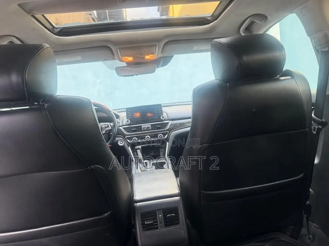 Honda Accord 2018 White