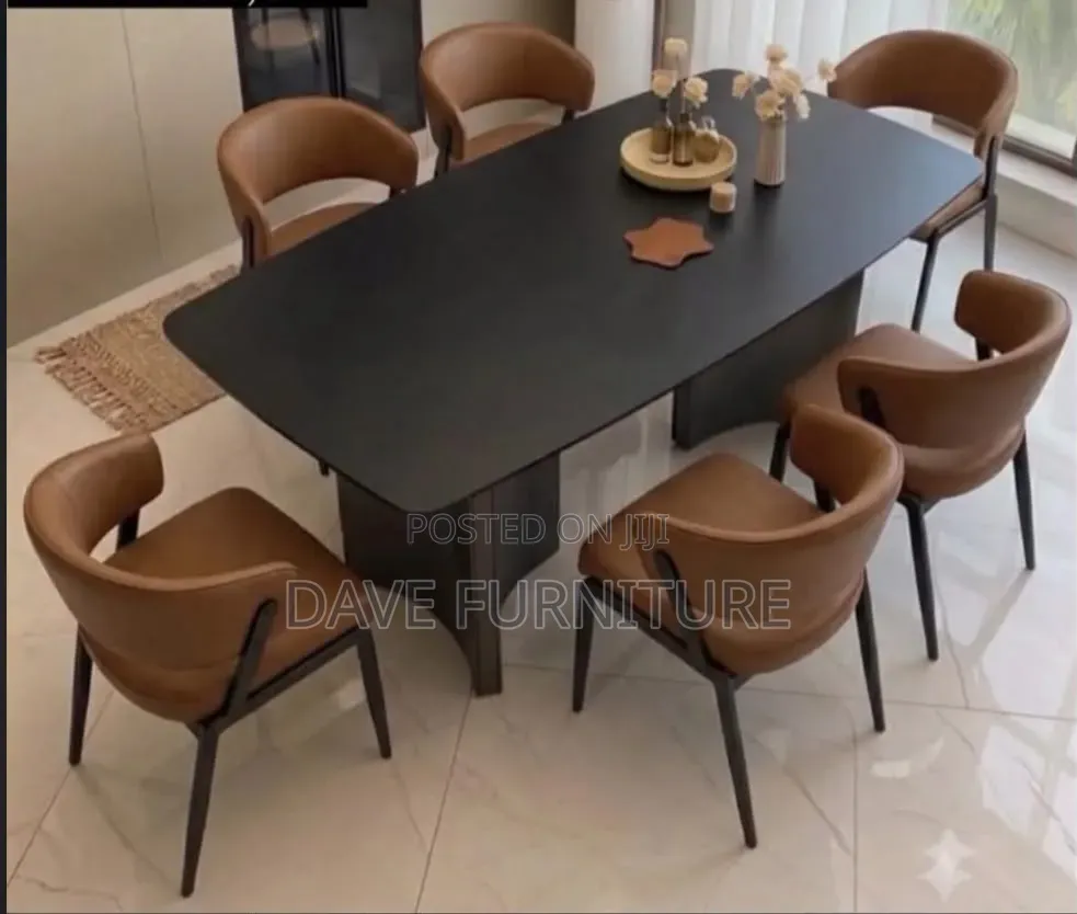 Luxury 6 Sweater Dining Set