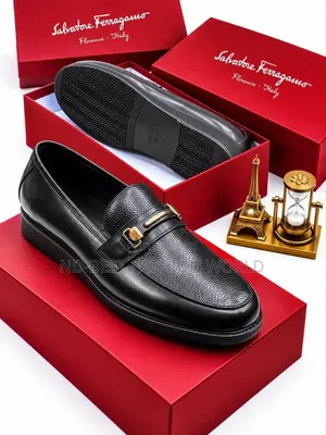 Simple Men's Wears