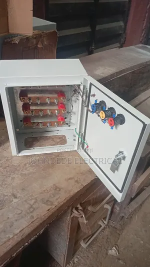 Pure Copper 200amp 4way Boxbar