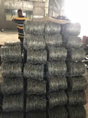 Heavy-Duty Galvanized Barbed Wire Security Fencing