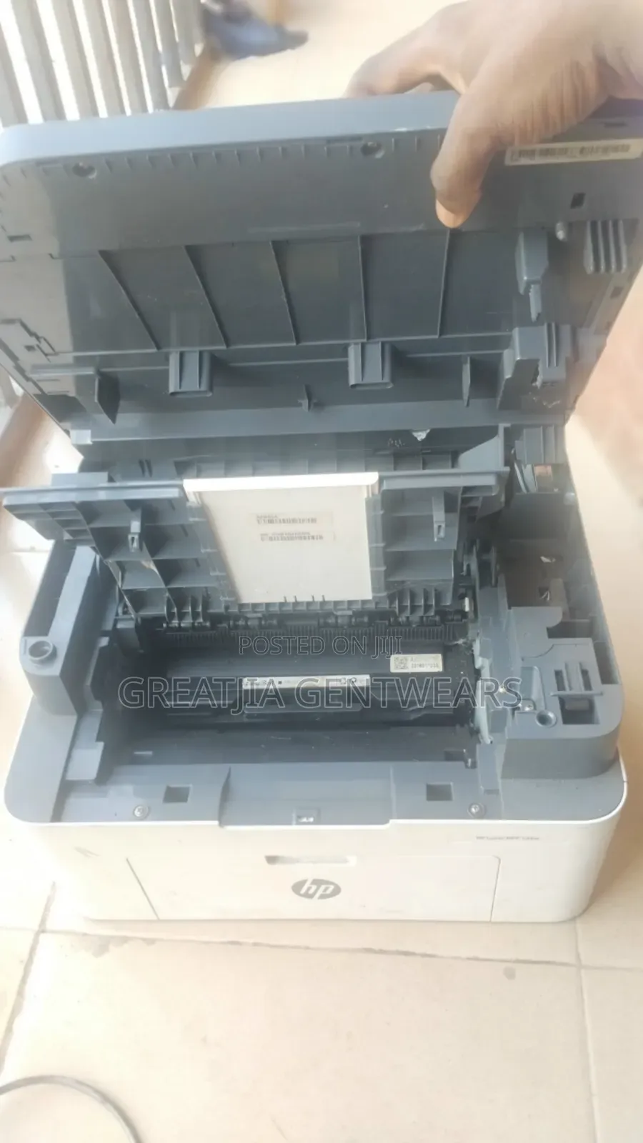 HP Laser MFP 135w
