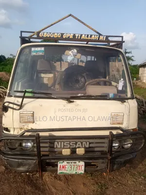 Nissan Cabstar