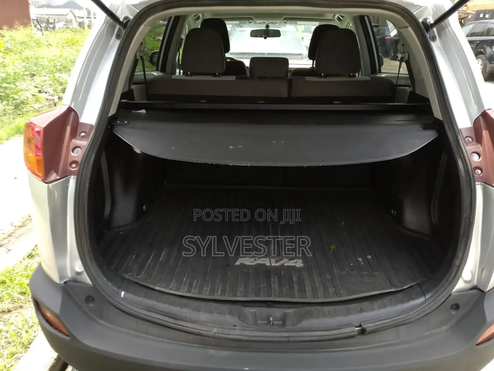 Toyota RAV4 2014 Silver
