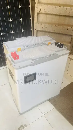 15.8kwh 51.2v Blue Carbon Solar Lithium Batteries Is Available