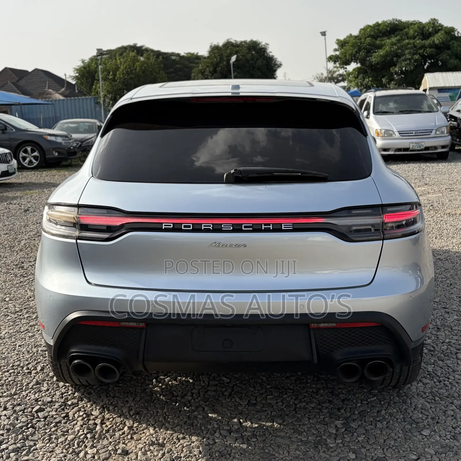 Porsche Macan 2023 Silver