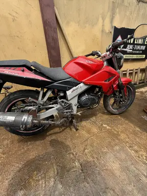 Kymco 2015 Red