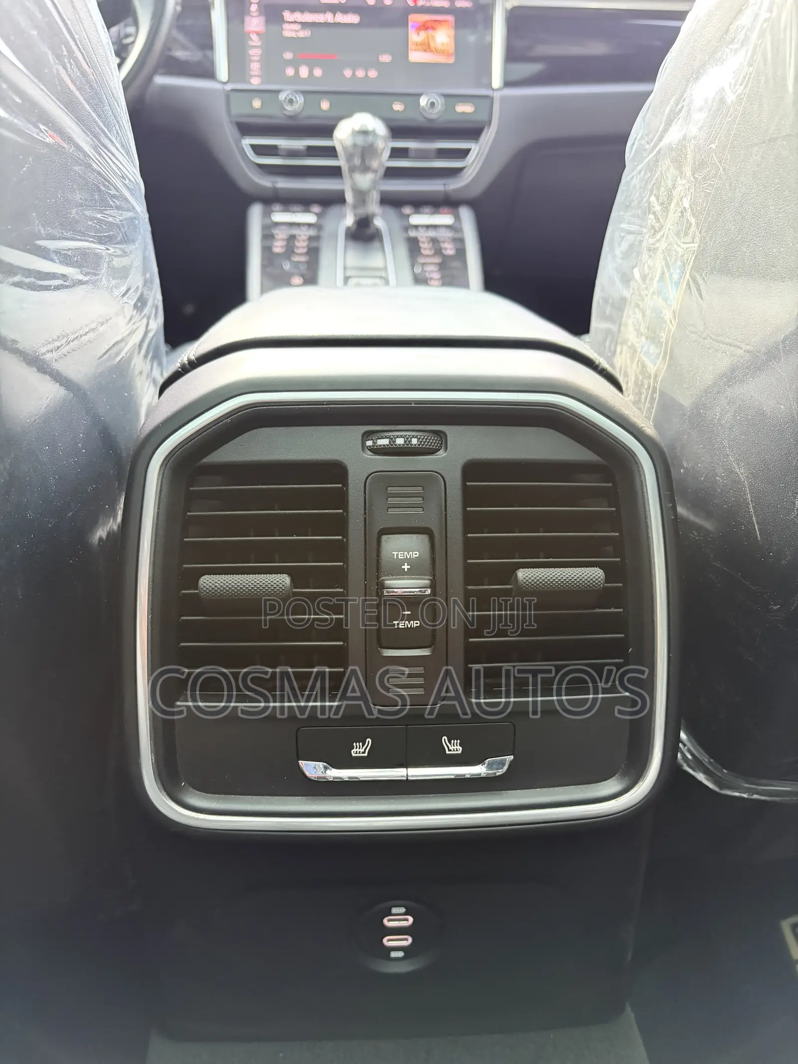 Porsche Macan 2023 Silver