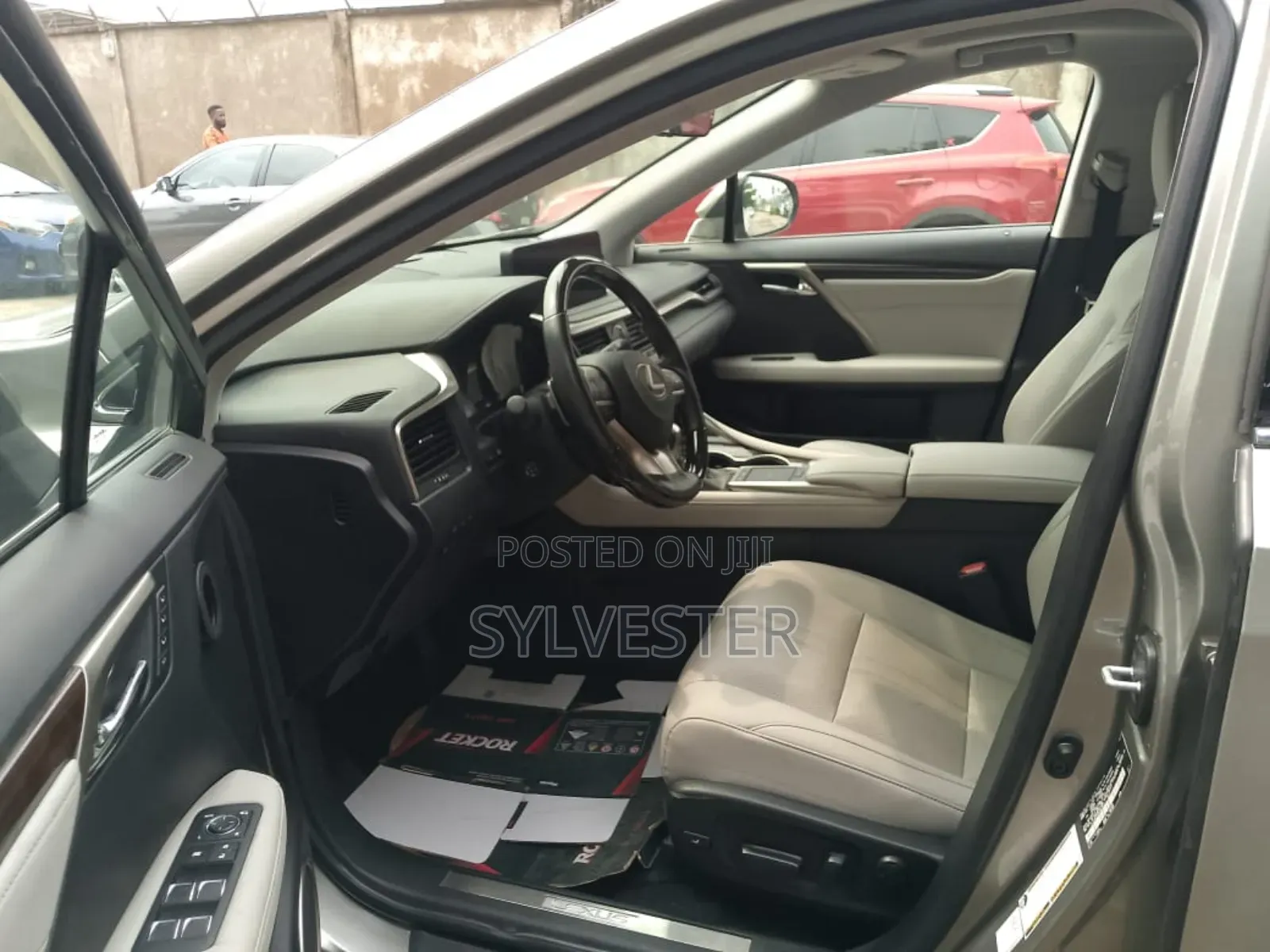 Lexus RX 2021