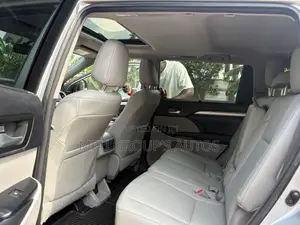 Toyota Highlander 2016 Silver