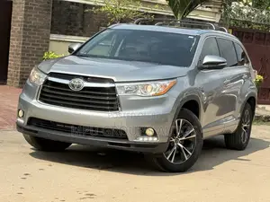 Toyota Highlander 2016 Silver
