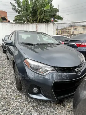 Toyota Corolla 2014 Blue